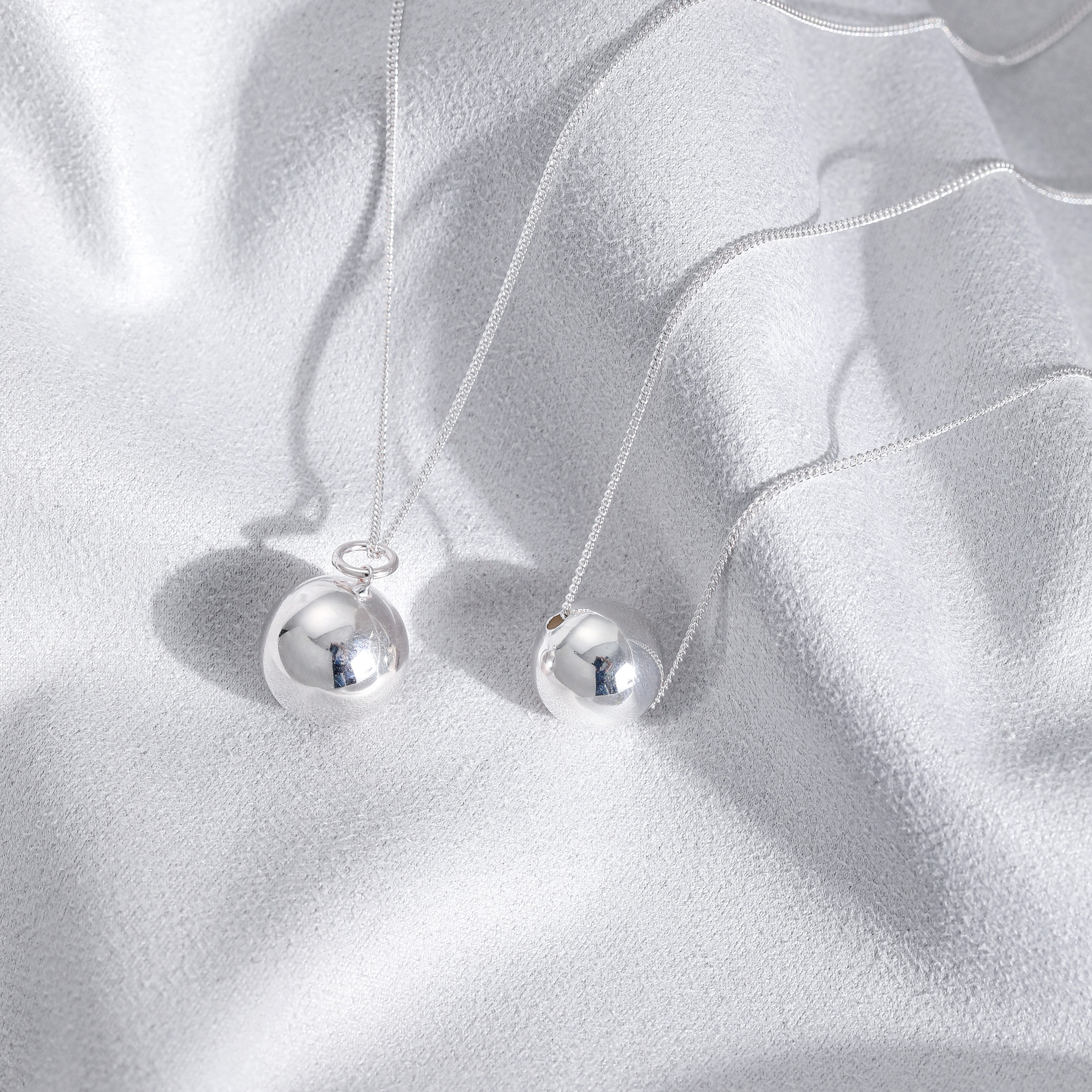 Plain Sterling silver ball necklace