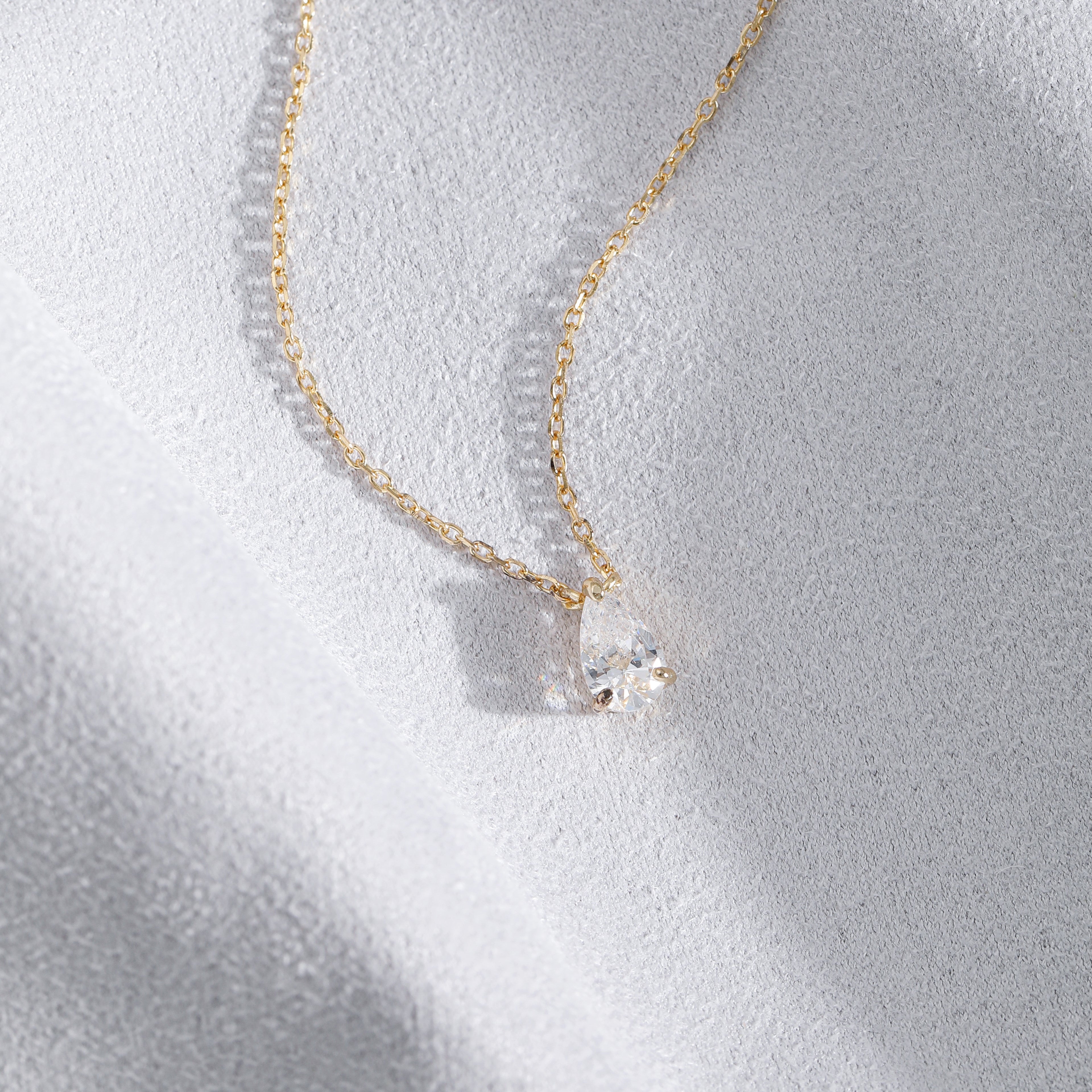 14k gold chain with diamonds