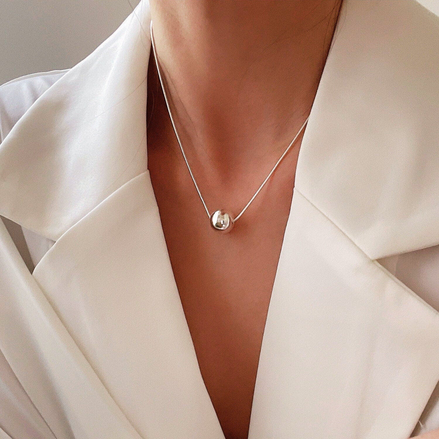 Big silver ball necklace