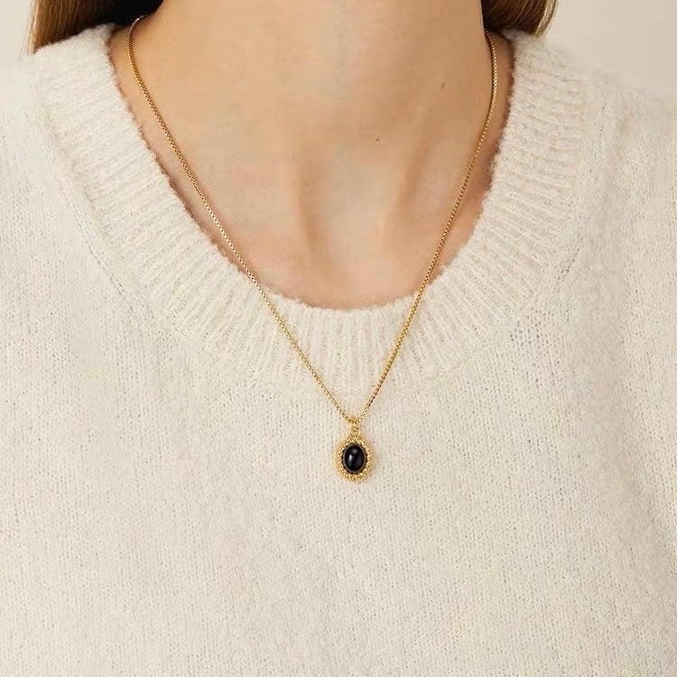 black onyx necklace