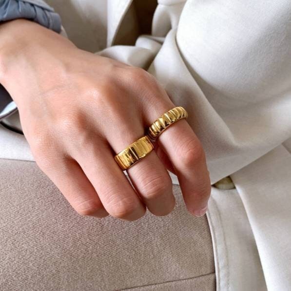 gold bands